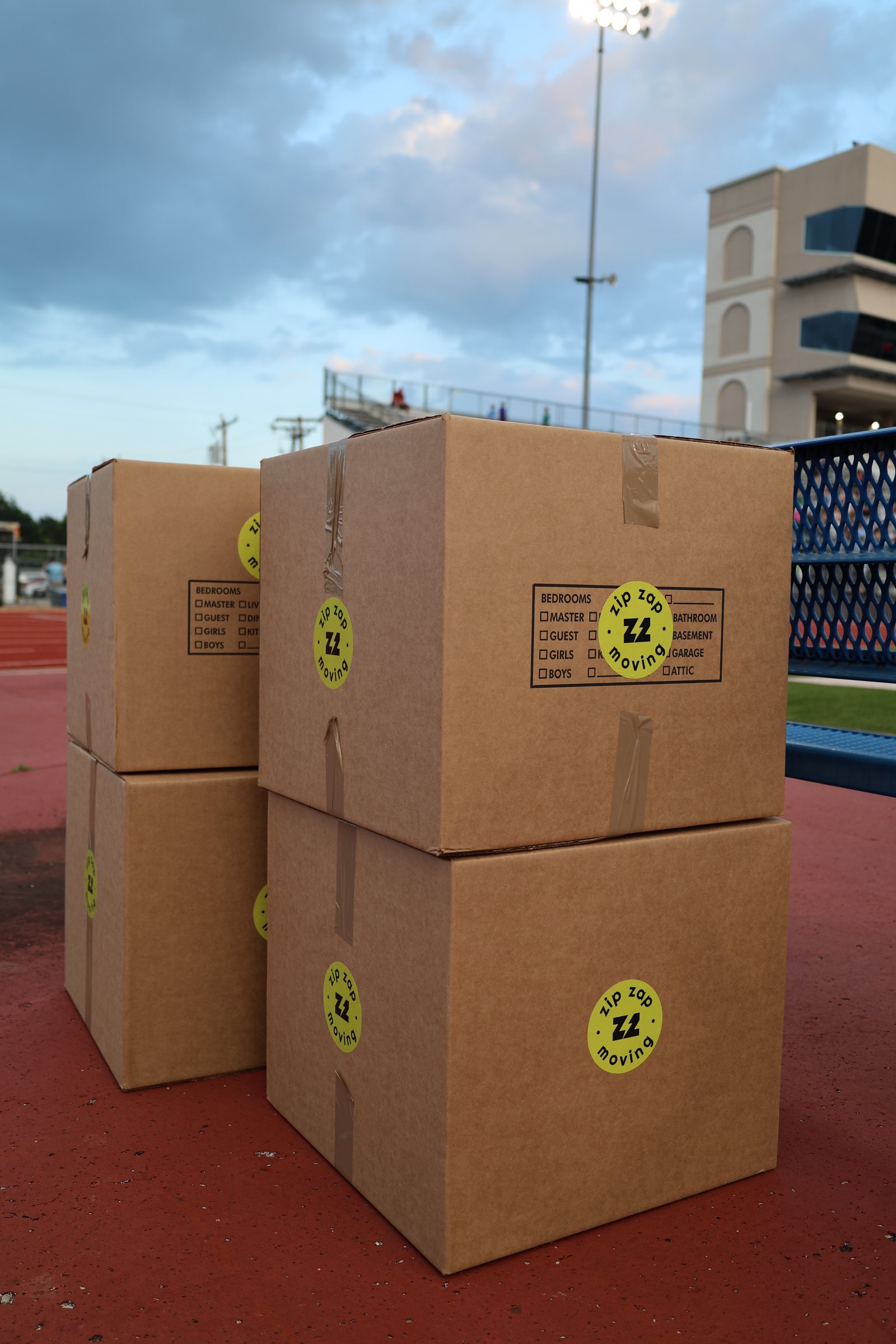 Zip Zap Moving packing boxes and moving supplies